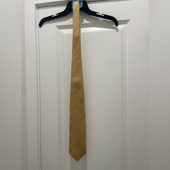 Dunhill Silk Tie Made in Italy Geometric Diamond Pattern Gold Yellow Blue Red - Picture 3 of 14